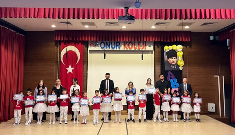 onur-koleji-Okuma-Bayramı-Törenimiz-2
